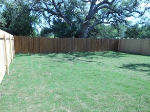 369 Tilly Ln in Buda, TX - Building Photo - Building Photo