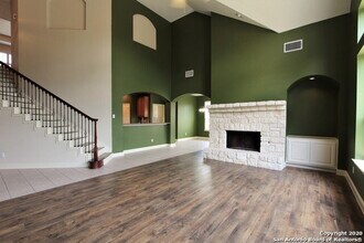 1806 Three Forks in San Antonio, TX - Building Photo - Building Photo