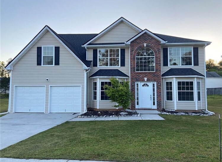 4635 Ivy Fork Dr in Loganville, GA - Foto de edificio