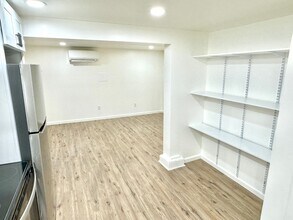 9706 N Oswego Ave in Portland, OR - Building Photo - Building Photo