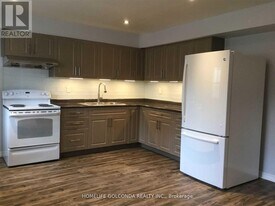 2475 Council Ring Rd in Mississauga, ON - Building Photo