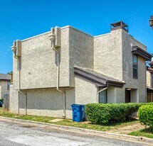 711 Harbour Town Dr in Lake Dallas, TX - Building Photo
