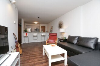 114 Arch St in Philadelphia, PA - Building Photo - Building Photo