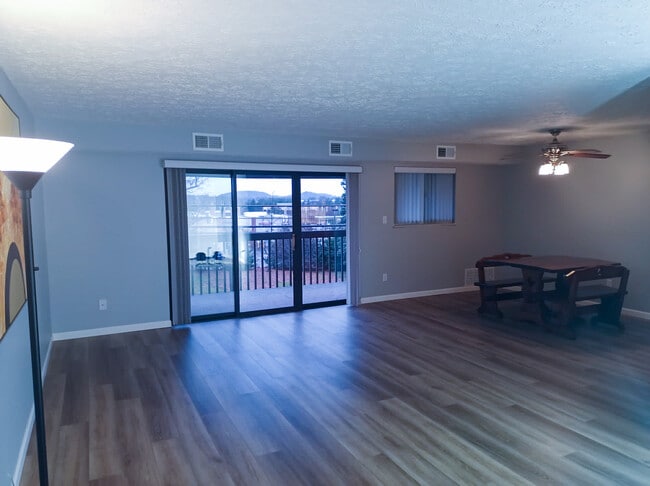 1203 Dutilh Rd, Unit 9