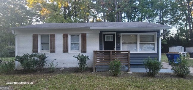 property at 1009 Fairburn Rd NW