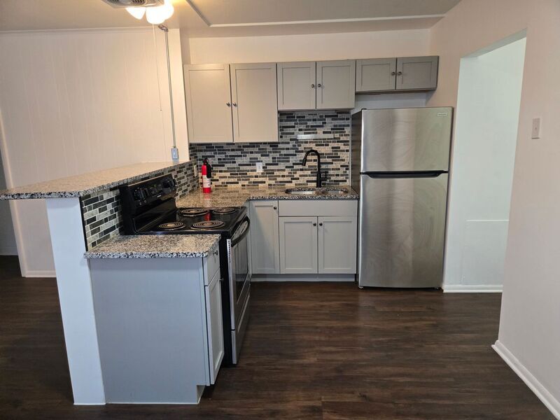 6541 2nd St NE in Fridley, MN - Building Photo