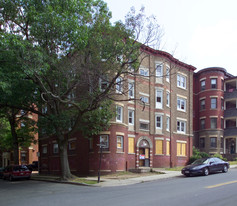 Worthington Arms Apartments