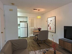 2494 Etiwan Ave in Charleston, SC - Building Photo - Building Photo