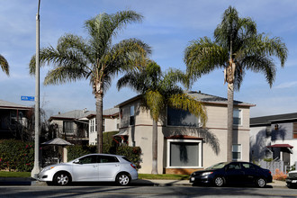 4433 E 4th St in Long Beach, CA - Building Photo - Building Photo