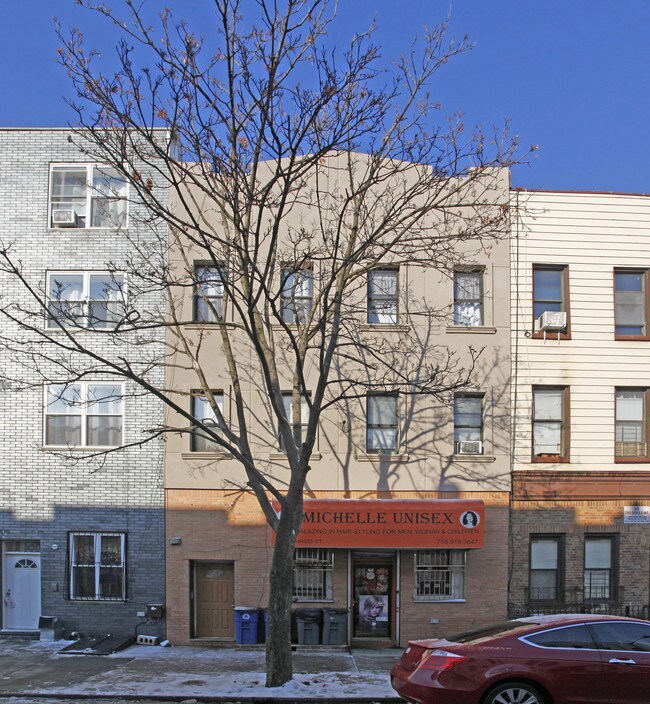 215 Himrod St in Brooklyn, NY - Building Photo - Building Photo