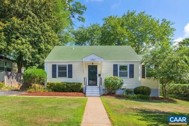 property at 1601 Del Mar Dr