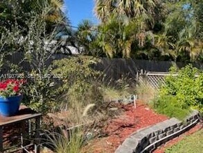 429 49th St in West Palm Beach, FL - Building Photo - Building Photo