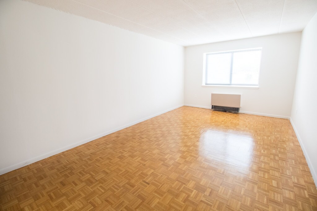 The Carlton Apartments in Morristown, NJ