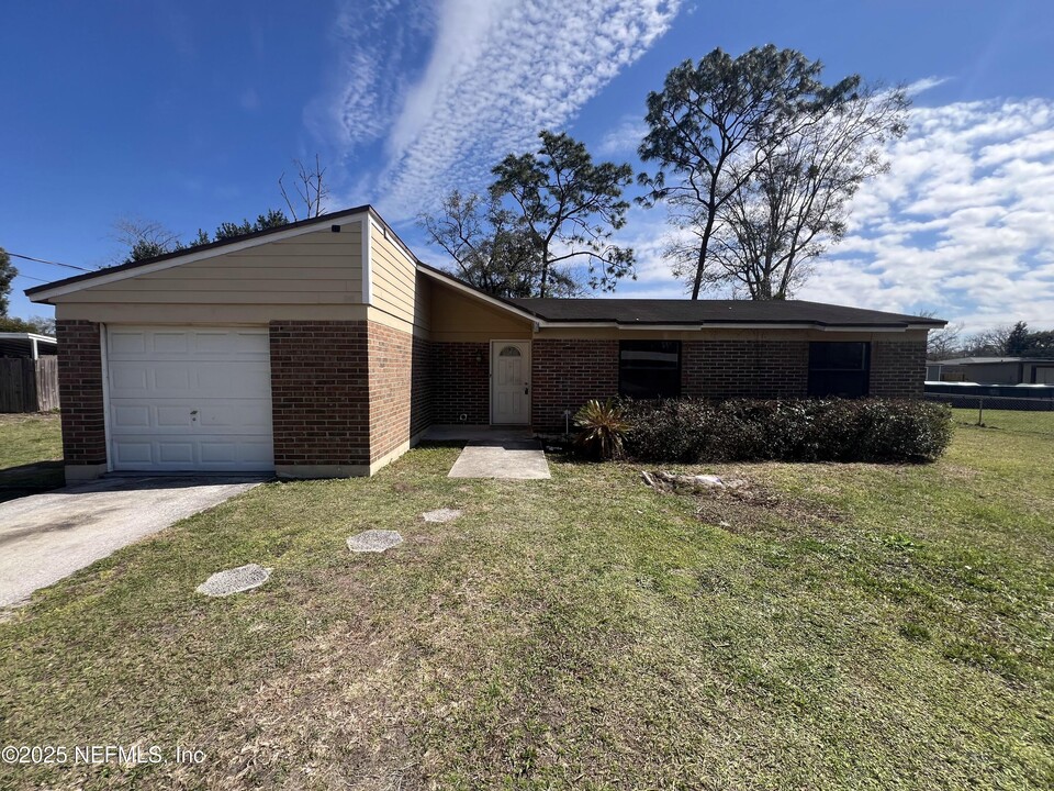 7539 Pheasant Path Dr in Jacksonville, FL - Building Photo