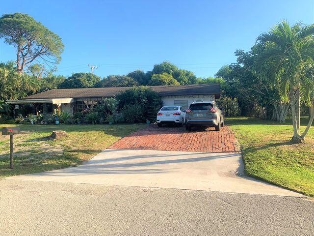 5098 Conklin Dr in Delray Beach, FL - Foto de edificio