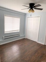 5 Morrison St, Unit Right in Babylon, NY - Building Photo