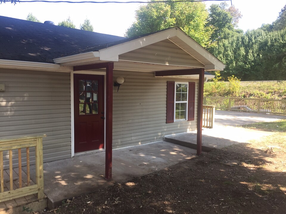 8815 KY-70 in Bremen, KY - Building Photo