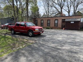 395 Meigs St, Unit 1 Downstairs in Rochester, NY - Building Photo - Building Photo