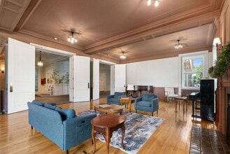 Austin Manor in Delaware, OH - Building Photo - Building Photo