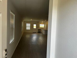 408 Camargue Dr in Hutto, TX - Building Photo - Building Photo