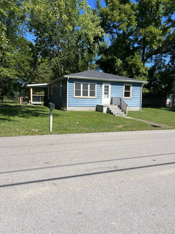 property at 1106 W York Rd