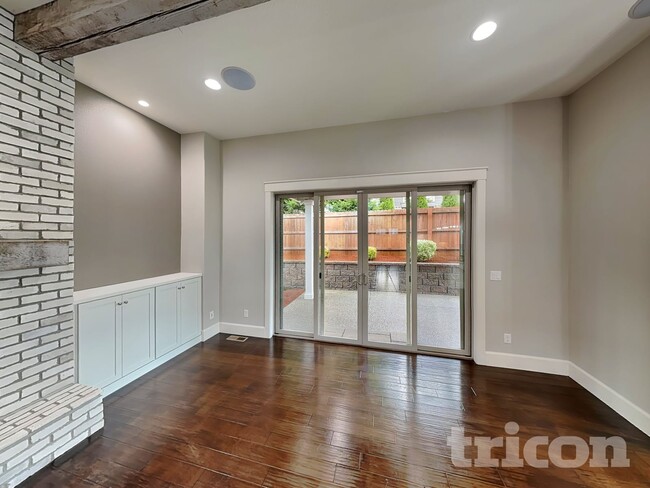 2604 NE 175th St in Ridgefield, WA - Foto de edificio - Building Photo