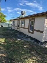 631 NW 17th Ave in Fort Lauderdale, FL - Building Photo - Building Photo