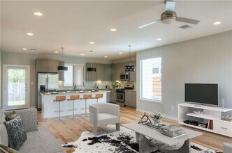 4303 Red River St in Austin, TX - Building Photo - Building Photo
