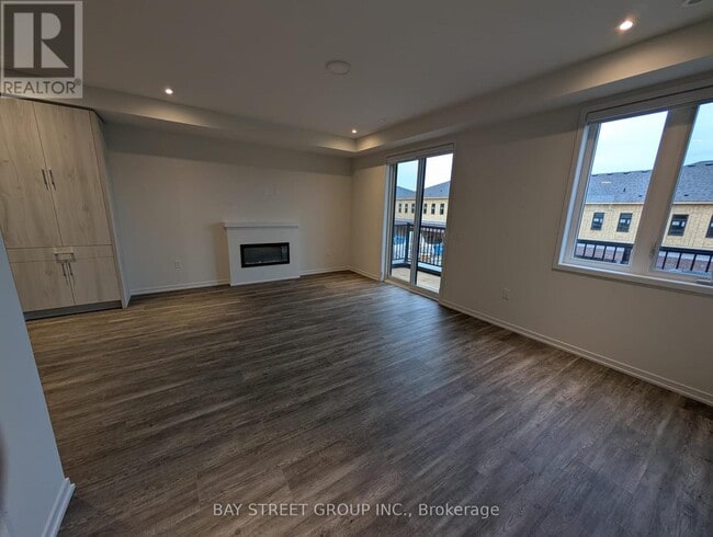 23 Helmkay Ave in Richmond Hill, ON - Building Photo - Building Photo