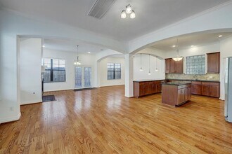 7539 Highmeadow Dr in Houston, TX - Building Photo - Building Photo