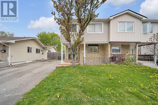 121 Carberry Crescent in Brampton, ON - Building Photo - Building Photo