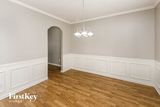 10808 Peddlers Ct in Davidson, NC - Foto de edificio - Building Photo