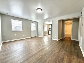 422 Hickory Hill Dr in Clarksville, TN - Building Photo - Building Photo