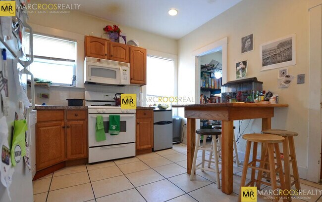 38 Allston St, Unit 2 in Boston, MA - Building Photo - Building Photo