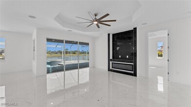 3225 NW 21st Terrace in Cape Coral, FL - Building Photo - Building Photo