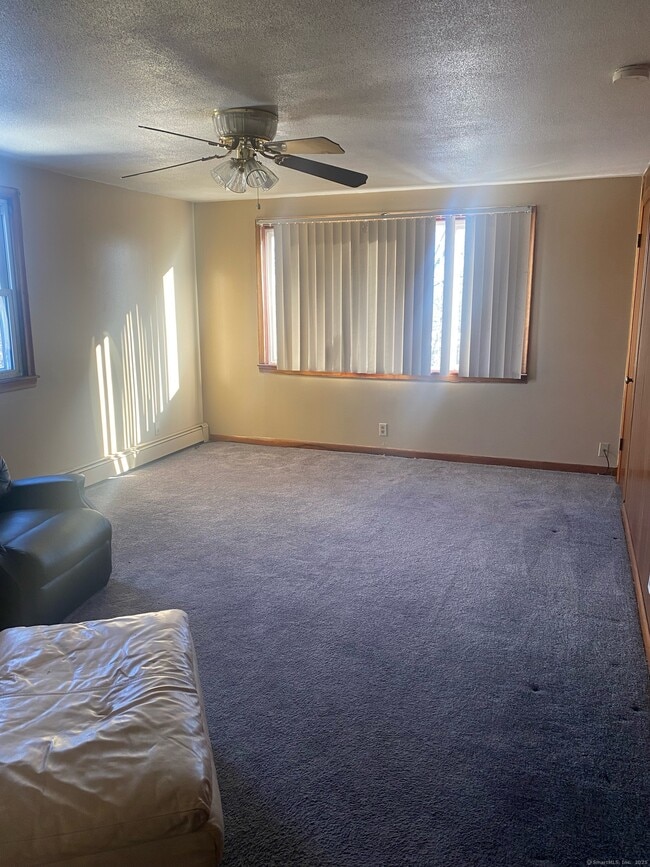 60 Judd Ave in New Britain, CT - Building Photo - Building Photo