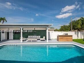 3740 N 53rd Ave in Hollywood, FL - Building Photo - Building Photo