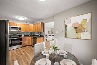 New Kent Apartments in West Chester, PA - Building Photo - Building Photo