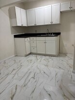 1121 W Base Line St in San Bernardino, CA - Building Photo