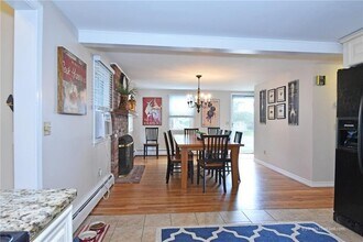 17 Melbourne Dr in Narragansett, RI - Building Photo - Building Photo