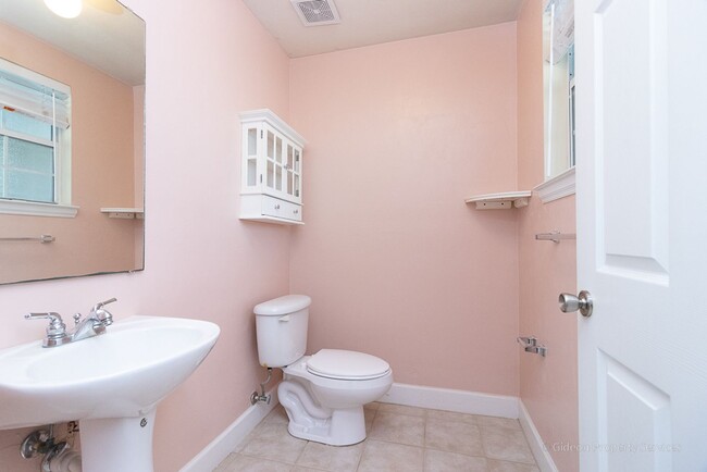 property at 235 SE 16th Ave