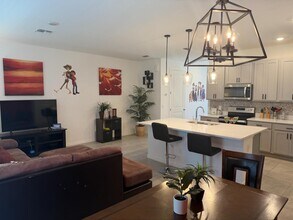 1553 Discovery St in Davenport, FL - Building Photo - Building Photo