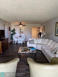 2661 S Course Dr photo'