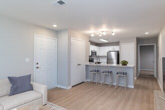 Attain on 5th in Charlottesville, VA - Building Photo - Building Photo