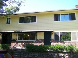 1427 NE Hancock St, Unit 4 in Portland, OR - Building Photo