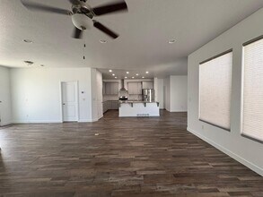 6354 Upland View Dr in South Jordan, UT - Building Photo - Building Photo