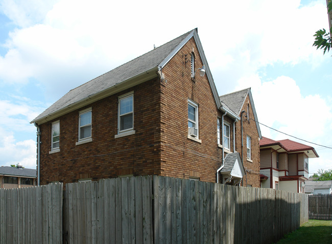 702 E Colfax Ave in South Bend, IN - Building Photo - Building Photo