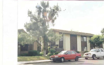 1042 Adler Ave in Clovis, CA - Building Photo - Building Photo