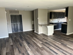 3346 Huntley Sq Dr in Temple Hills, MD - Building Photo - Building Photo