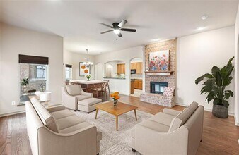 7586 St Stephen's Square in Frisco, TX - Building Photo - Building Photo